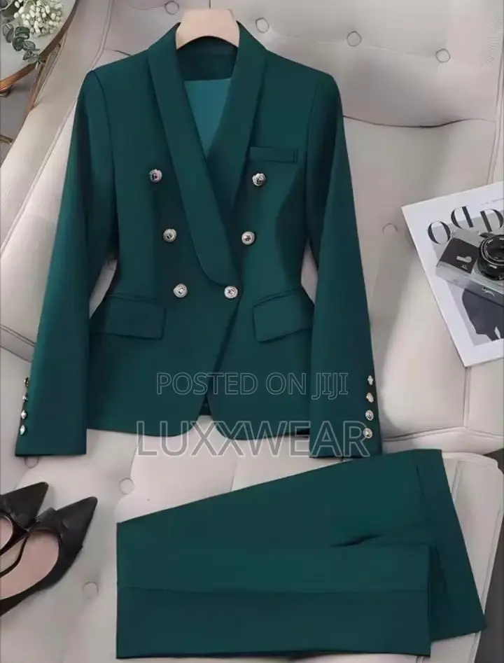 Womensuits