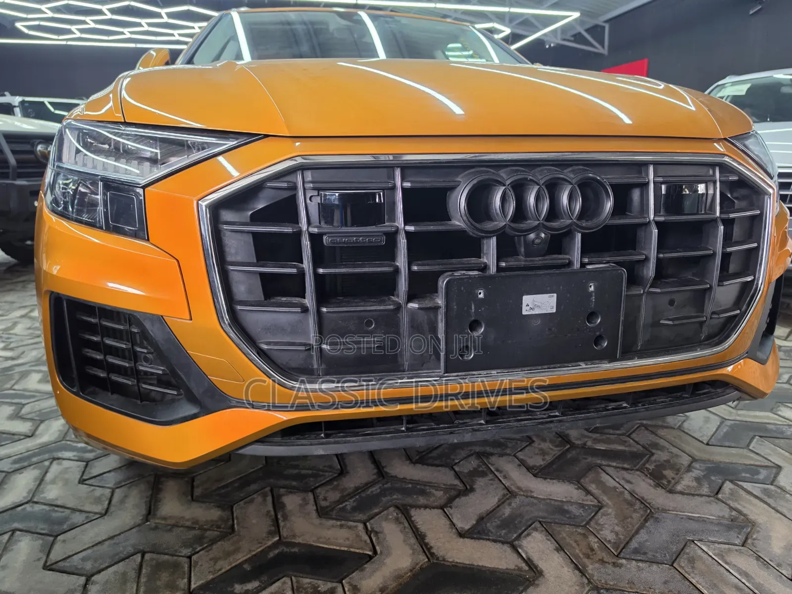 Audi Q8 3.0T Premium AWD quattro 2019 Gold
