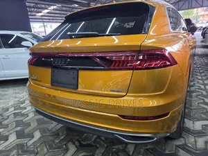 Audi Q8 3.0T Premium AWD quattro 2019 Gold