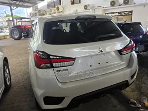 Mitsubishi RVR 2022 White
