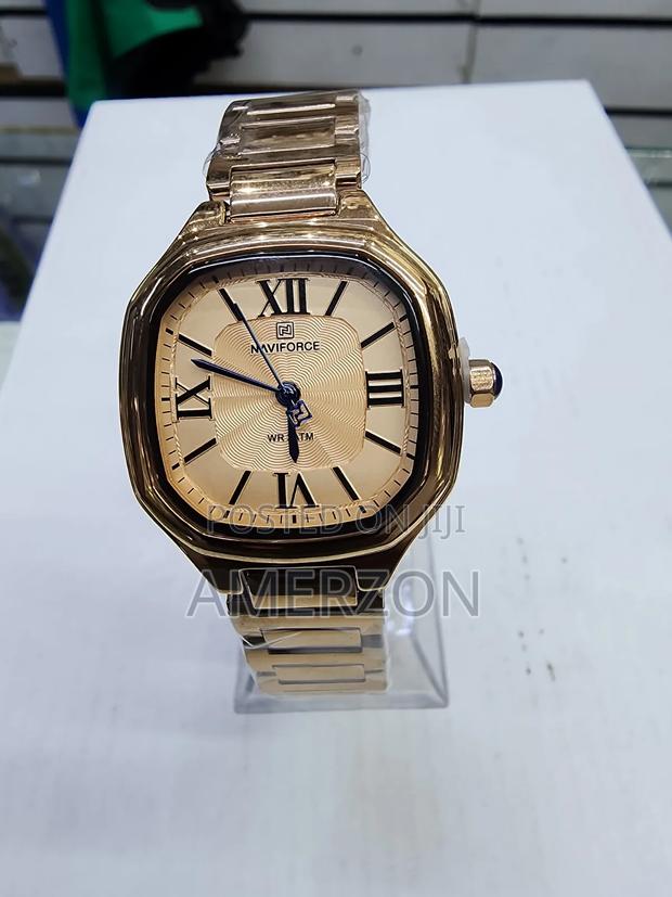 Naviforce Nf5042 Ladies' Watch