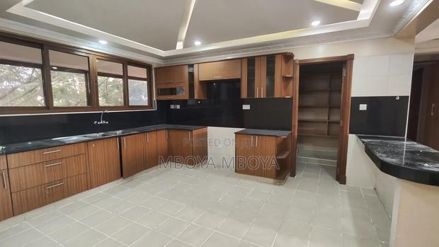 3bdrm Apartment in Church Road for rent