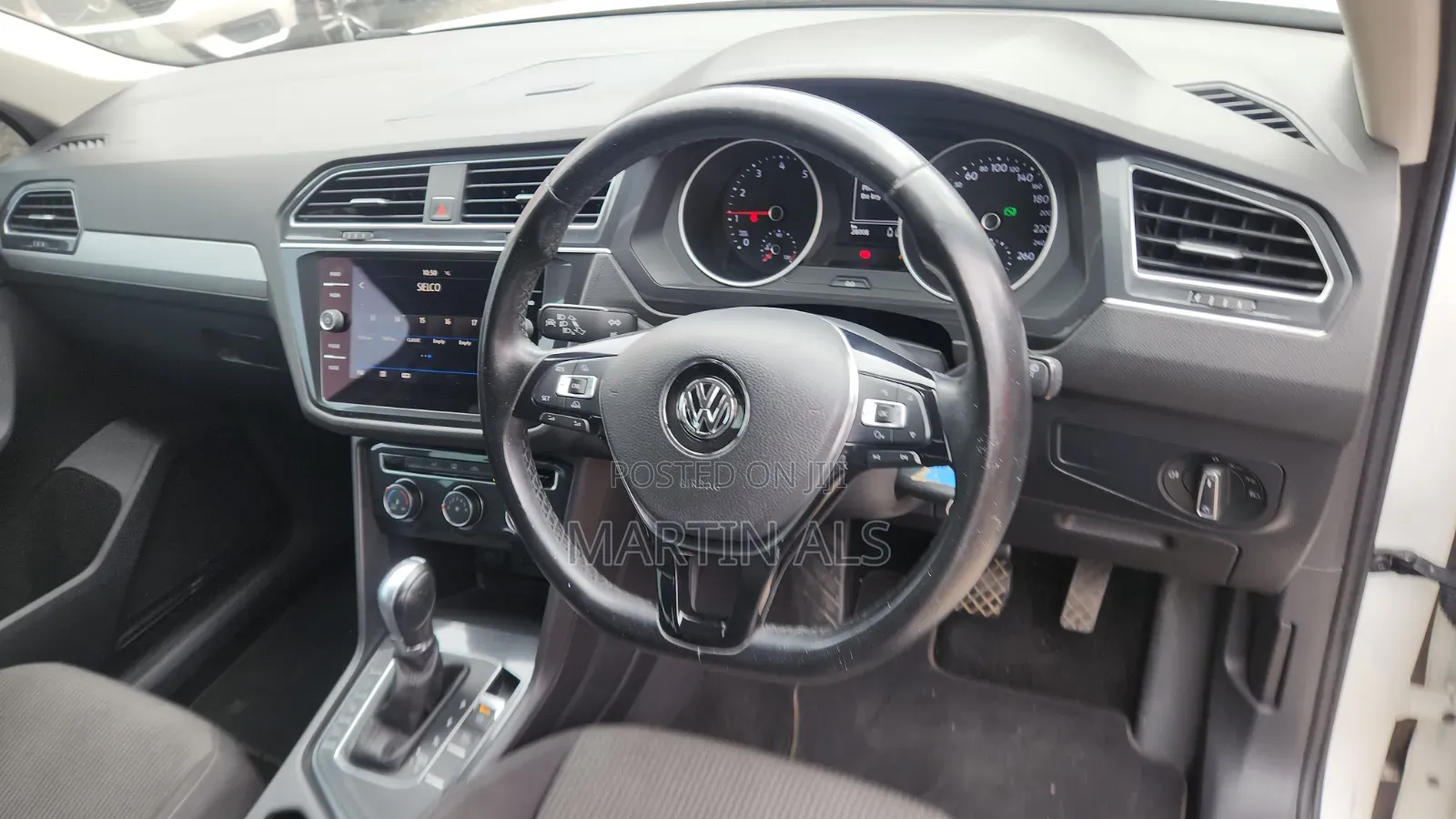 Volkswagen Tiguan 2018 White