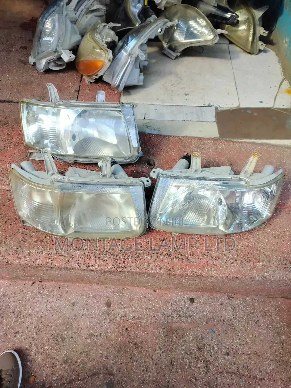Headlight Succeed Old
