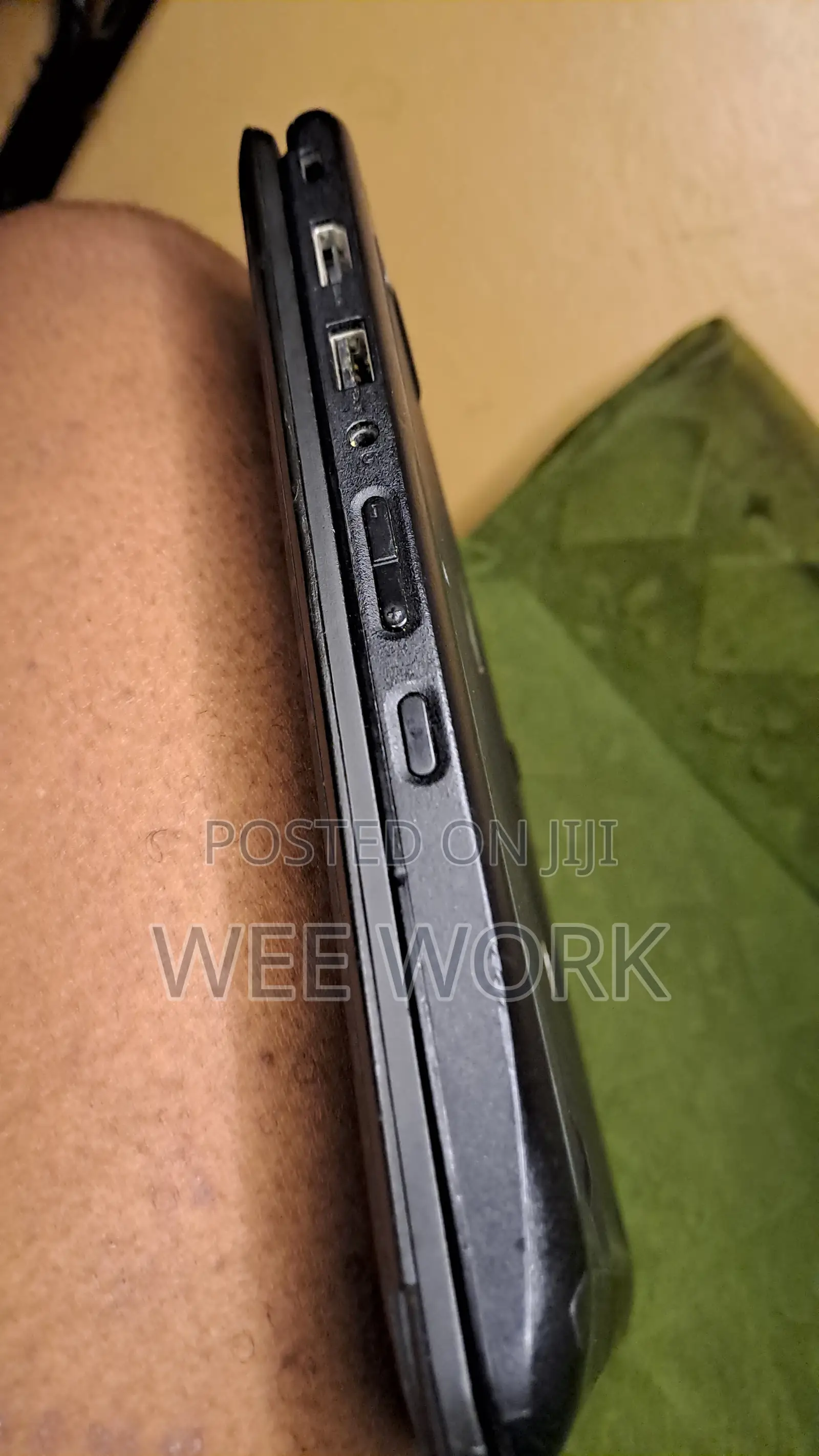 Laptop Lenovo Yoga 11e 4GB Intel Celeron SSD 128GB