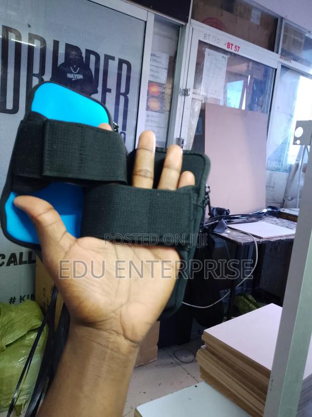 iPhone Armband - thumbnail 2