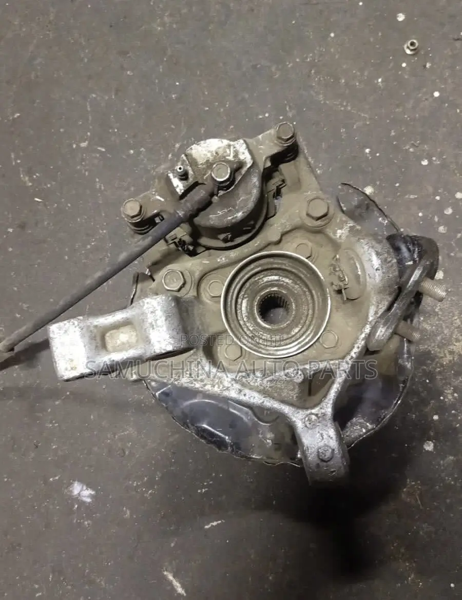 Front Hub Complete Toyota Prius