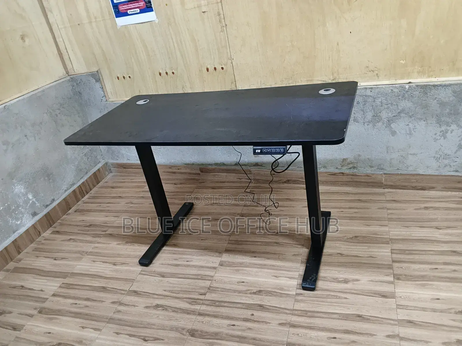 Modern 1.2 M Office Adjustable Desk
