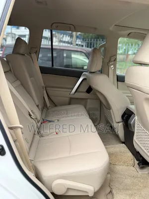 Toyota Land Cruiser Prado 2021 White