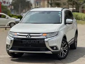 Mitsubishi Outlander 2.0 PHEV AWD 2018 White
