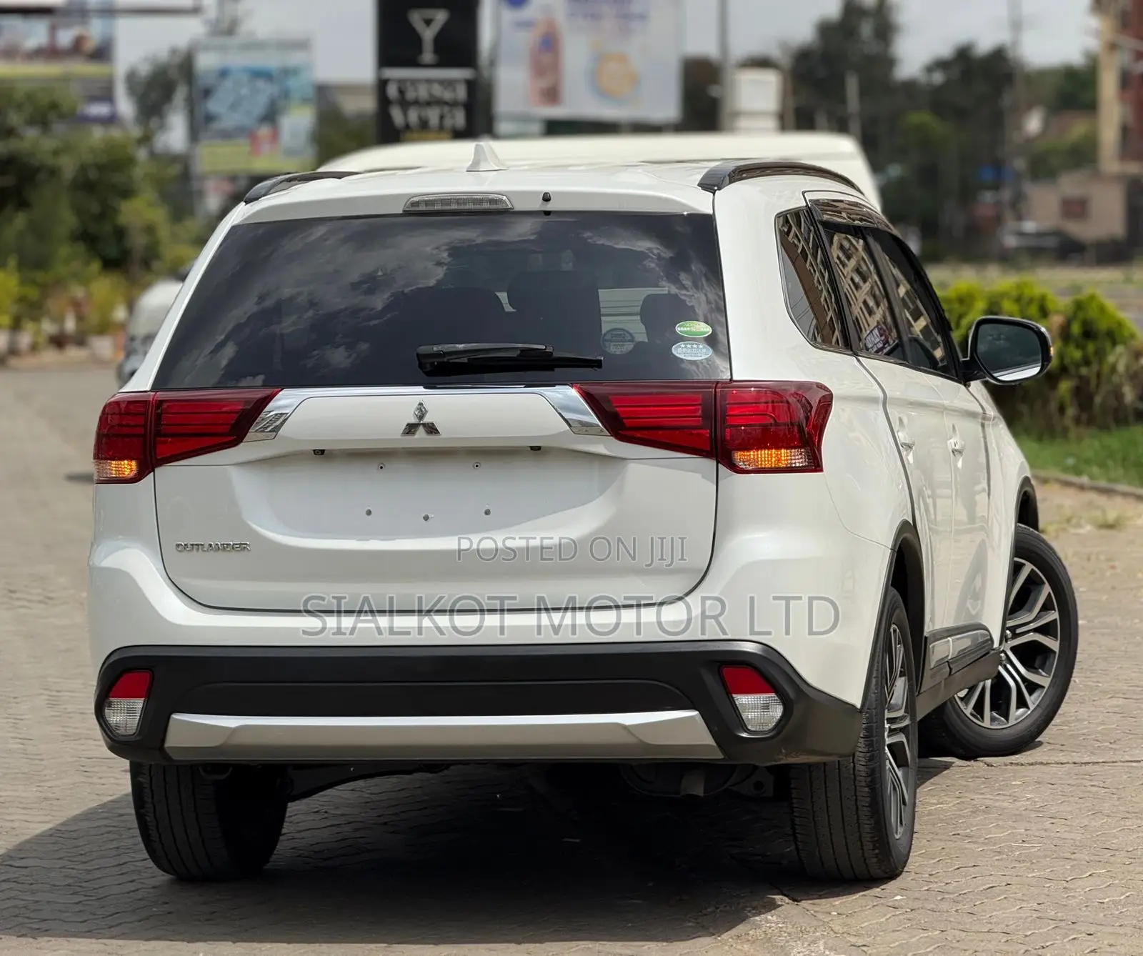 Mitsubishi Outlander 2.0 PHEV AWD 2018 White