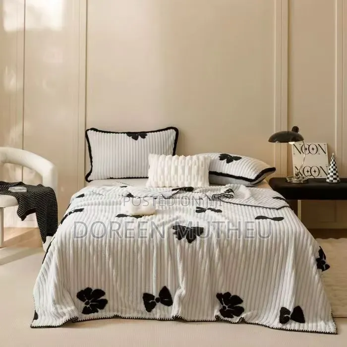 Flowered Theme Fleece Blankets