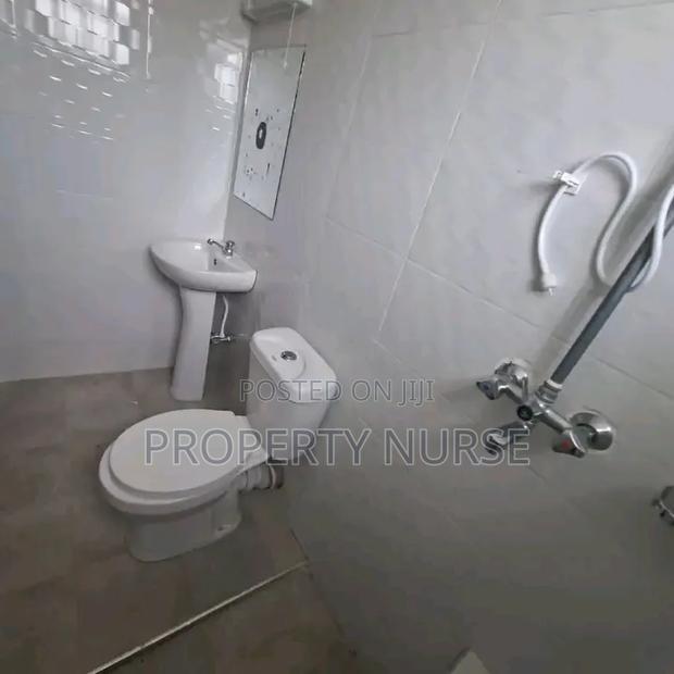 2bdrm Apartment in Gateway Mall Area for rent - thumbnail 5