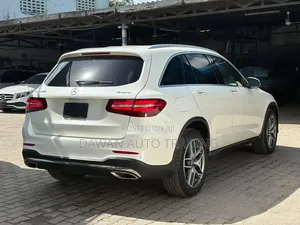 Mercedes-Benz GLC-Class 2019 White