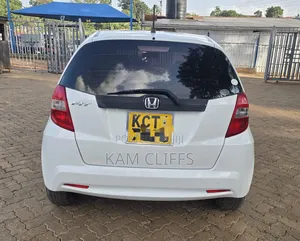 Honda Fit 2012 White