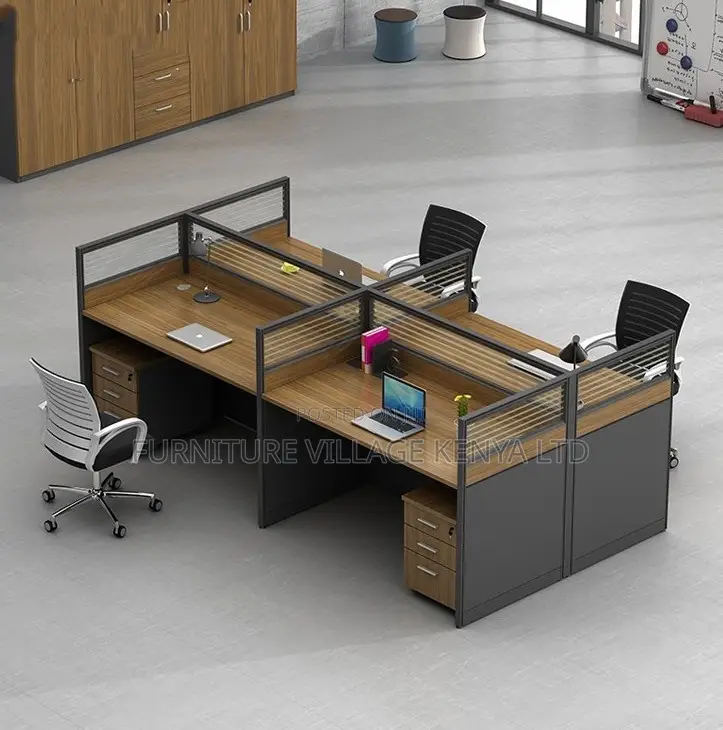 Modern Office Workstation for Four