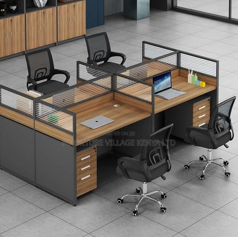 Modern Office Workstation for Four