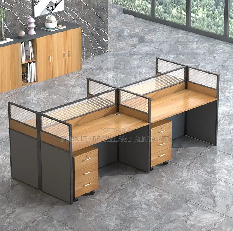 Modern Office Workstation for Four