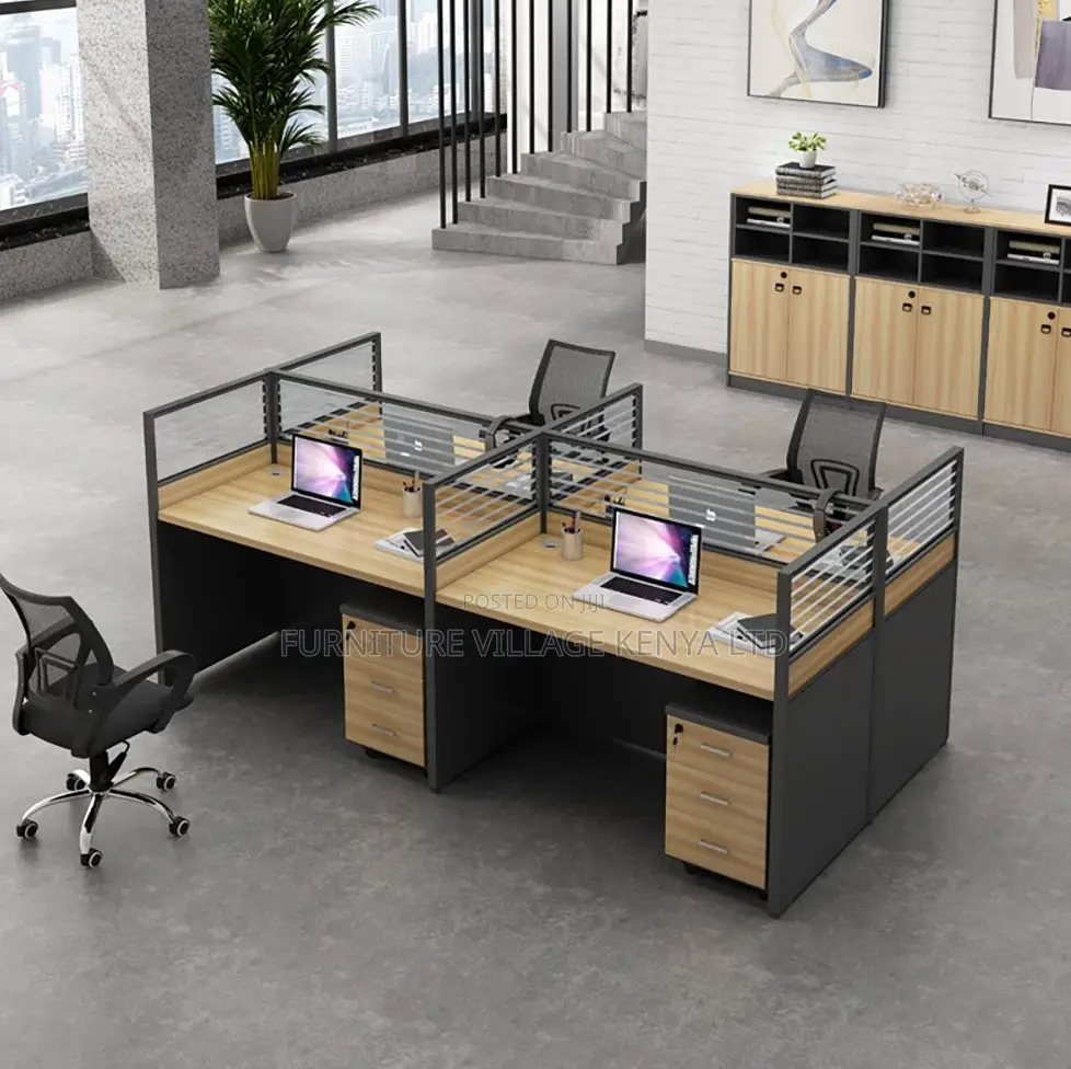 Modern Office Workstation for Four