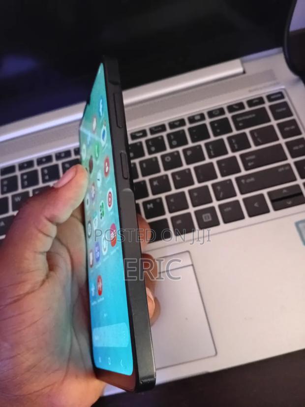 Samsung Galaxy A06 128 GB Gray - thumbnail 2