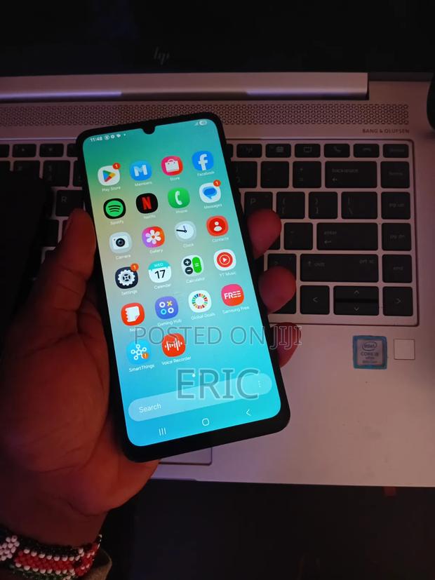 Samsung Galaxy A06 128 GB Gray - thumbnail 3