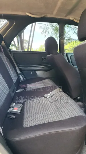 Subaru Impreza 2000 Silver