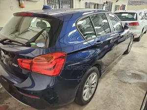 BMW 118i 2018 Blue