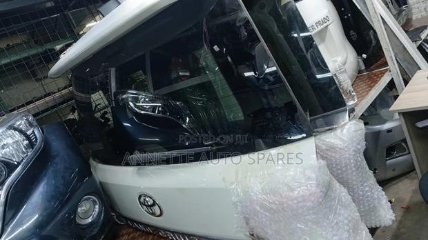 Rear Top Door Land Cruiser 200 Series - main view