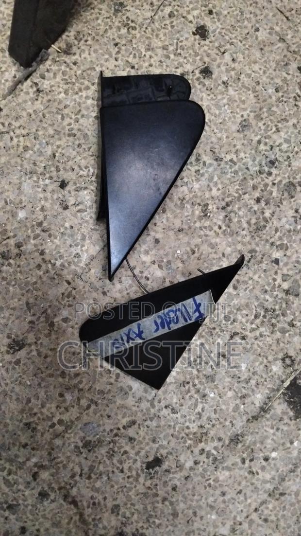 Toyota Axio/Fielder Side Mirror Finisher