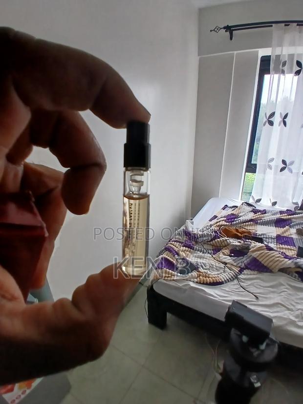 6 Sampler Perfumes