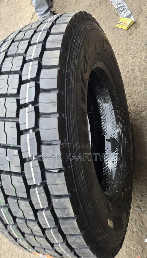 265/70r19.5 Torque Tyre - thumbnail 3