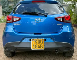 Mazda Demio 2018 Blue