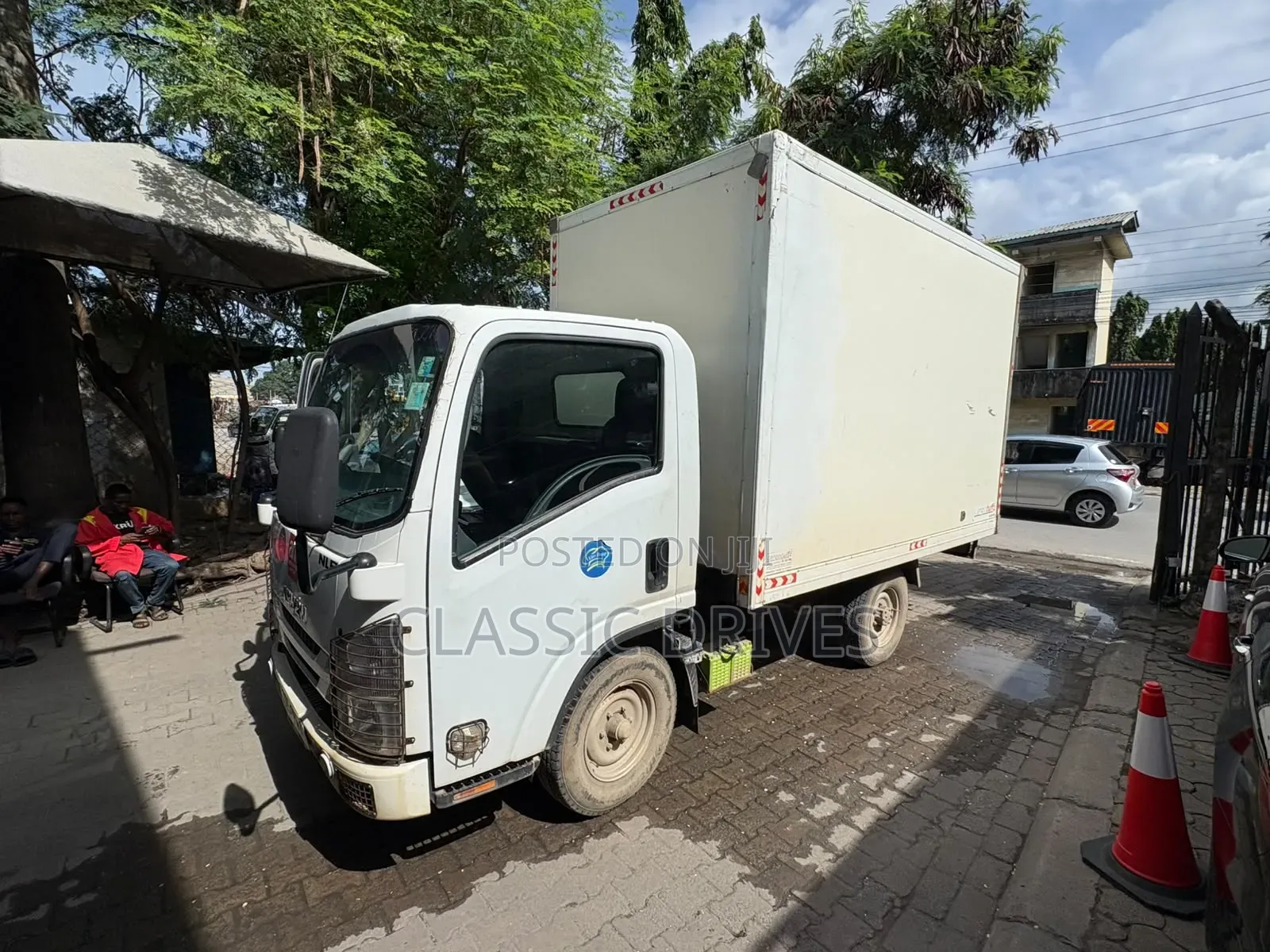 Isuzu Canter