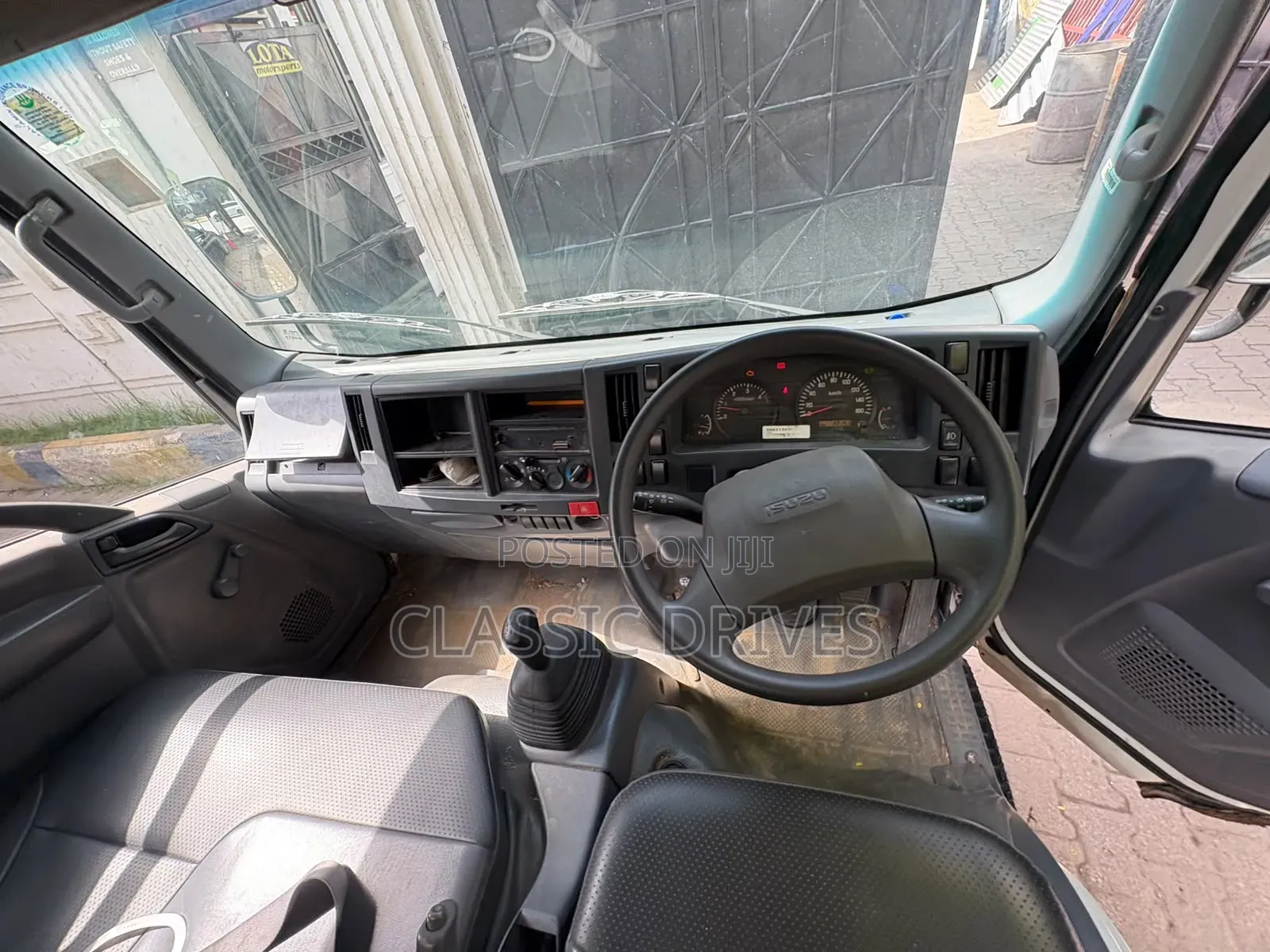 Isuzu Canter