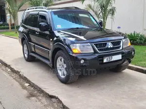 Mitsubishi Shogun 2004 Black