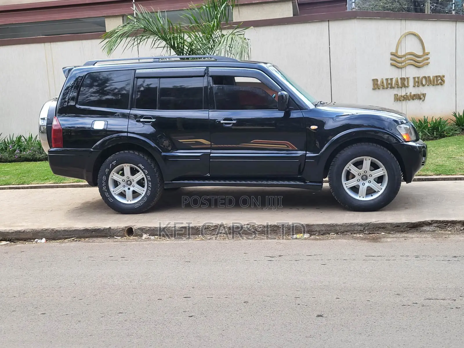 Mitsubishi Shogun 2004 Black