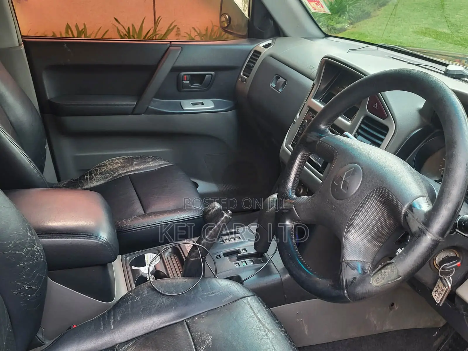Mitsubishi Shogun 2004 Black