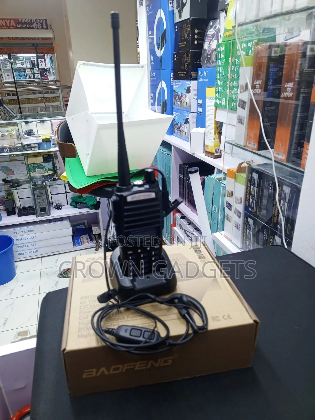 Baofeng Uv-82 Walkie Talkie With Earpiece Long Range Radio