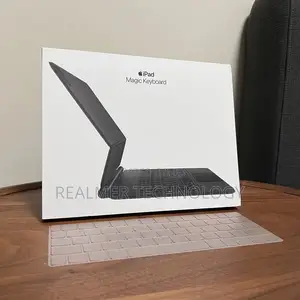 Apple iPad Magic Keyboard 12 Inch Black