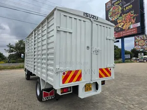 White Isuzu NPR