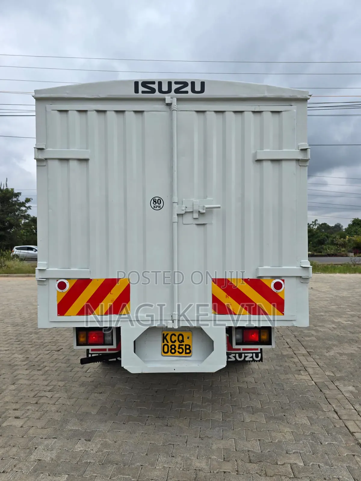 White Isuzu NPR