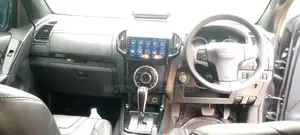 Isuzu D-MAX 2018 Black