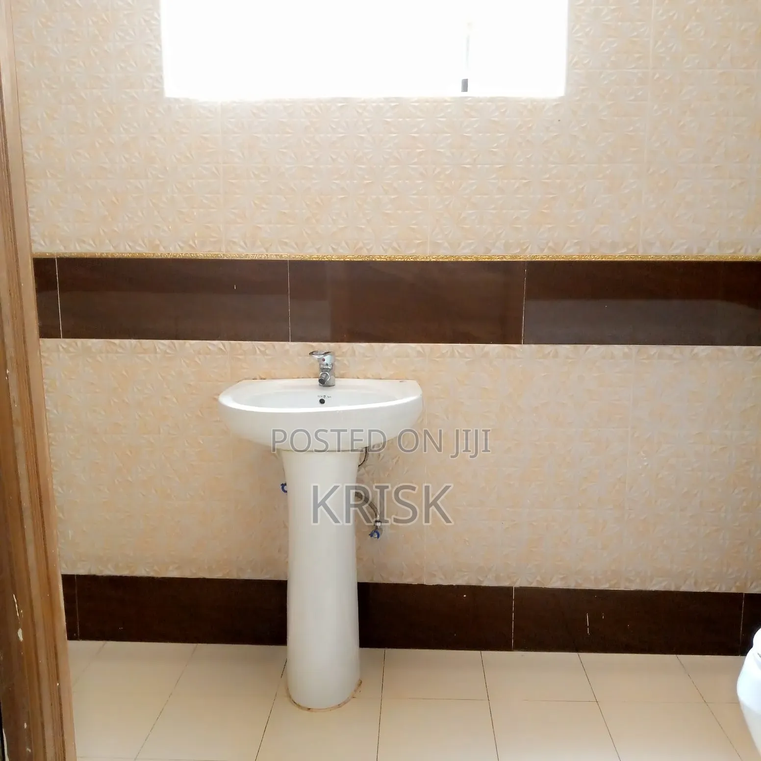 Furnished 4bdrm Maisonette in 5Th Avenue, Kamakis for sale