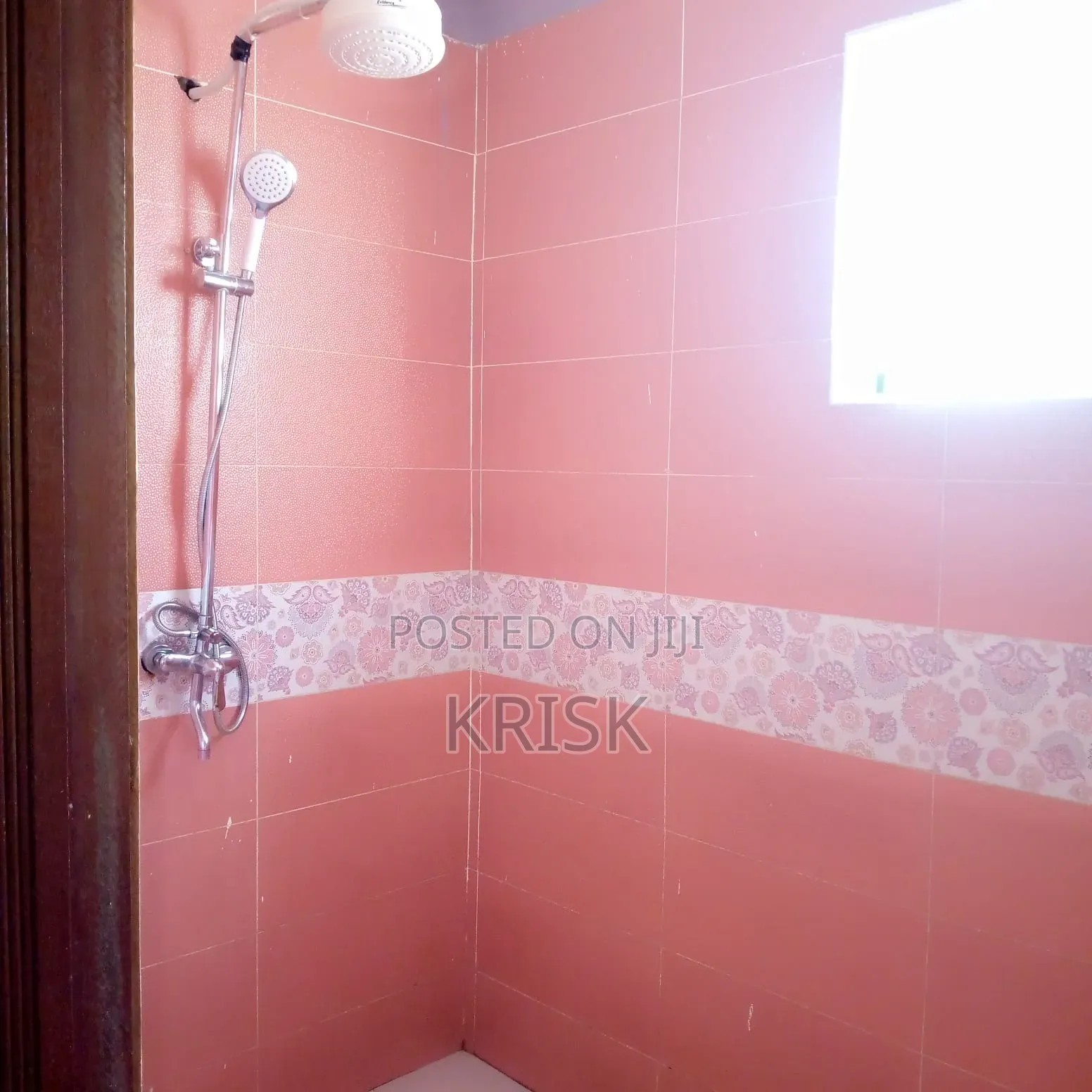 Furnished 4bdrm Maisonette in 5Th Avenue, Kamakis for sale