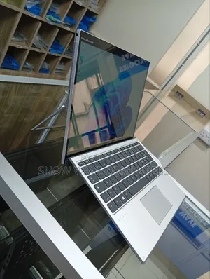 Laptop HP X2 16GB Intel Core i5 SSD 256GB