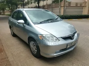 Honda Fit 2006 Silver