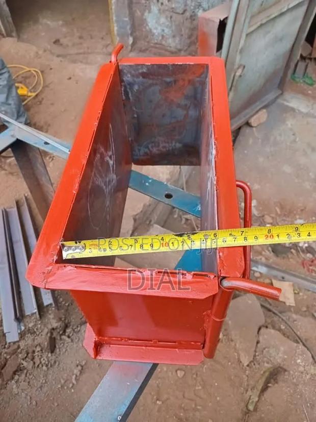 Cabro Mold Machine - thumbnail 11