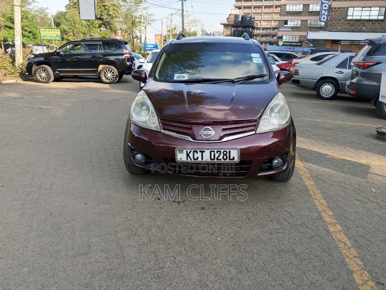 Nissan Note 2012 Burgundy