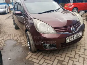 Nissan Note 2012 Burgundy
