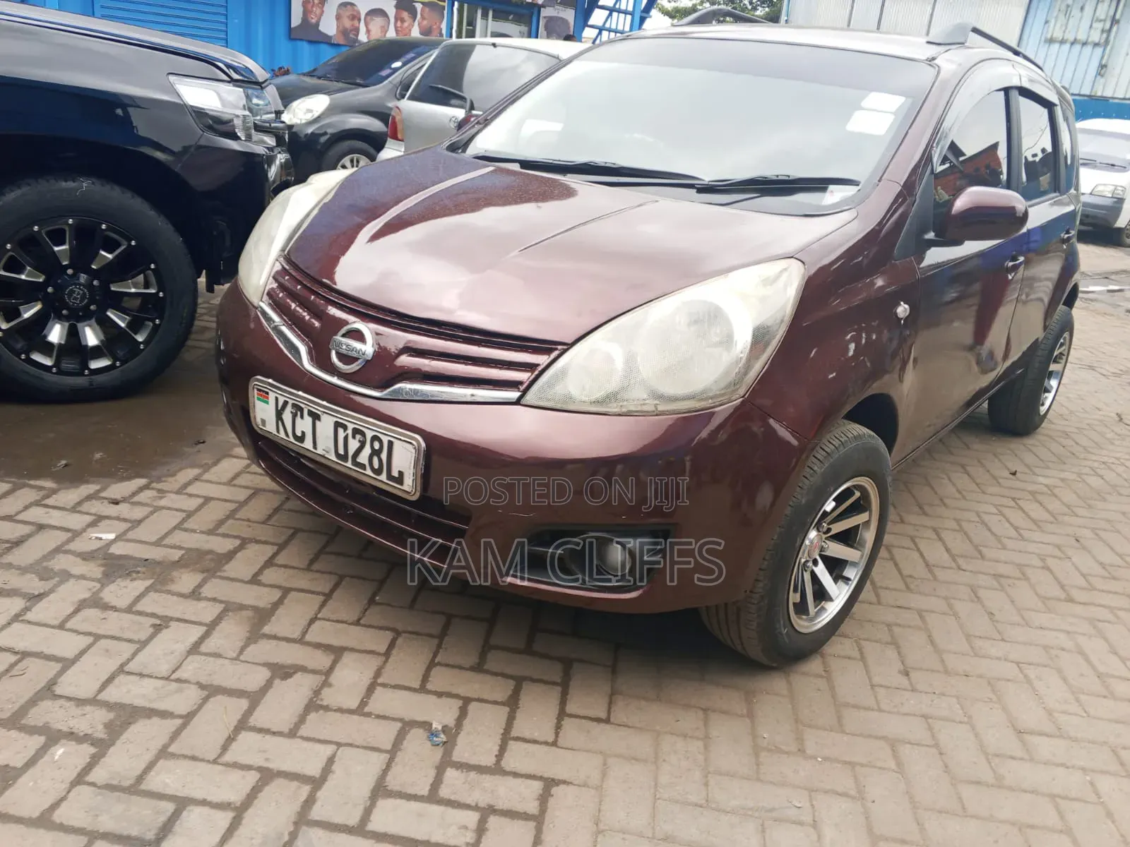 Nissan Note 2012 Burgundy